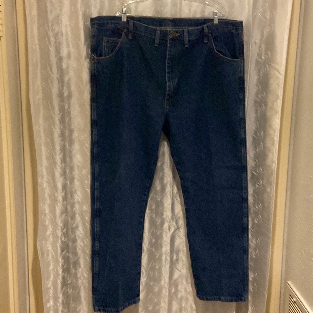 Wrangler Men’s Regular Fit Blue Jeans Size 46x30 💥